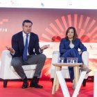Los europarlamentarios de PP y PSOE Raúl de la Hoz e Iratxe García intervienen en el congreso de la Industria Alimentaria.