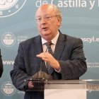 El presidente del CES, Enrique Cabero, en la presentación del informe.