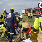 Imagen del accidente que le ha costado la vida a dos mujeres de 25 y 16 años en Burgos. E.M.