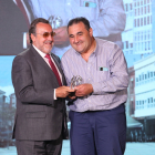 José Antonio Benito recoge su premio como mejor vendedor de la ONCE en Castilla y León.- ICAL