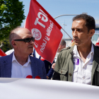 Faustino Temprano y Vicente Andrés durante la manifestación del 1 de mayo.- ICAL