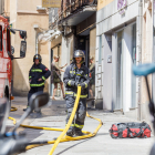 Fotos de un incendio en Segovia provocado por la explosión de una instalación eléctrica.- ICAL