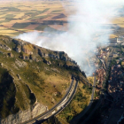 Incendio forestal en Pancorbo (Burgos), que obliga al cote de la A-1.- ICAL