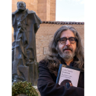 El escritor Luis García Jambrina presenta la novela `El primer
caso de Unamuno´ - ICAL