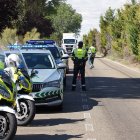 Operación 'ROADPOL Safe Holidays', por la que agentes de la Guarda Nacional Republicana (GNR) de Portugal se unen a agentes del Sector de Tráfico de la Guardia Civil en la Comunidad para apoyar a los conductores lusos que circulan en estas fechas estivales.- ICAL