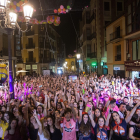 Cerca de mil personas participan besandose a la vez en el Beseame 2017 organizado La Valenciana Shock con motivo de las Ferias y Fiestas de San Pedro de Zamora. -ICAL