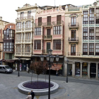 Edificios modernistas en la plaza de Sagasta de Zamora