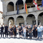 Fotos del minuto de silencio en Béjar, en Salamanca, por el asesinato machista de una vecina