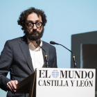 El director de El Mundo, Joaquín Manso, durante su discurso en los Premios La Posada. PHOTOGENIC