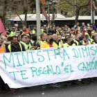 Manifestación de la Plataforma en Defensa del Transporte este viernes en Madrid. ICAL