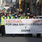 Primera etapa de la marcha en defensa de la sanidad pública Laciana-Bierzo. -ICAL