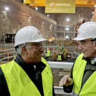 Antonio Costa e Ignacio Galán, durante su visita a las obras de las presas de Tâmega. | ICAL