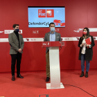 El secretario general del PSOECyL, Luis Tudanca, aborda la situación de las residencias en Zamora