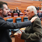 Luis Tudanca y el expresidente de la Junta, Demetrio Madrid, durante el acto institucional del 40 aniversario del Estatuto.- J. M. LOSTAU