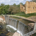 Antigua central eléctrica junto a las esclusas del Canal de Castilla. -ICAL