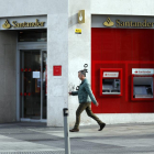 Surcursal Banco Santander. - EM