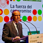 Fernando Antúnez interviene durante el Congreso de URCACYL celebrado en Zamora.- ArgiComunicación