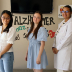 Camila Wu, Samantha Sestak e Inés Marie François realizan voluntariado en Alzheimer León.- ICAL