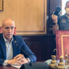El alcalde de León, José Antonio Diez, comparece para abordar asuntos de actualidad