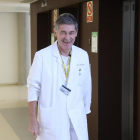 El jefe del Servicio de Microbiología del hospital Río Hortega y director del Centro Nacional de la Gripe de Valladolid, José María Eiros, informa sobre la incidencia de los virus respiratorios en Castilla y León. ICAL