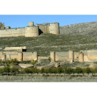 El impresionante castillo de Berlanga es una visita obligada y en él se concentran buena parte de la evolución de estas tierras desde el siglo X.  / VALENTÍN GUISANDE