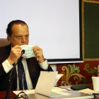El presidente del Consejo de Cuentas de Castilla y León, Mario Amilivia, imparte una conferencia bajo el título 'Reflexiones sobre la Constitución y el Estado autonómico'. - ICAL