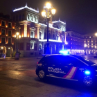 Vigilancia del toque de queda en Valladolid. ICAL
