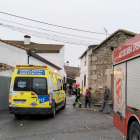Explosión de una bombona de estufa en Pascualcobo (Ávila) en la que un hombre resultó herido. ICAL