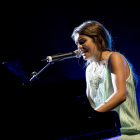 La cantante Amaia Romero durante su concierto en el Universal Music Festival en el Teatro Real de Madrid