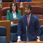 Un instante de la intervención del vicepresidente de la Junta, Juan García-Gallardo, en el pleno de las Cortes. EUROPA PRESS