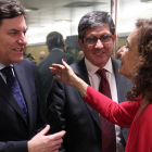 Carriedo y Montero conversan en una reunión del Consejo de Política Fiscal y Financiera. | ICAL