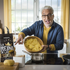 El actor y humorista leonés Leo Harlem es la nueva imagen de la empresa de patatas Meléndez con sede en Medina del Campo (Valladolid). / LA POSADA.