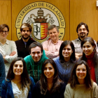 Miembros del equipo de investigación en las instalaciones de la Universidad de Valladolid. EL MUNDO
