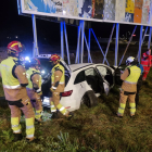 Accidente en coche en el Parque Tecnológico de León. E.P.