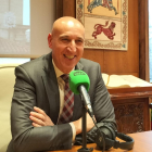 El alcalde de León, José Antonio Diez, durante la entrevista en Onda Cero.-ICAL
