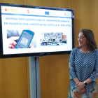 La consejera de Movilidad y Transformación Digital, María González Corral, en la presentación de los proyectos para la implantación de Sistemas Inteligentes de Transporte (ITS) en el servicio público de transporte de viajeros por carretera.