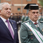 El teniente general Luis del Castillo Ruano, acompañado del delegado del Gobierno en Castilla y León, Nicanor Sen, preside el acto conmemorativo del 180 aniversario de la fundación de la Guardia Civil