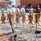 La consejera de Agricultura, Ganadería y Desarrollo Rural, María González Corral, asiste a las IV Jornadas del Lechazo Asado a la Estacas en Sotobañado y Priorato(Palencia)