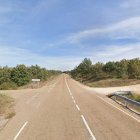 Carretera P-225 en el término de Castrejón de la Peña, Palencia, donde tuvo lugar el accidente