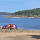 Los Bomberos buscan hombre desaparecido en el embalse de la Cuerda del Pozo en Soria.