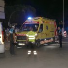 Ambulancias y policía nacional en recinto ferial de Palencia en la pasada noche