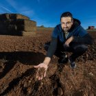 Juan Antonio Alarzón tiene 200 hectáreas en el norte de Burgos.