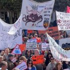 Concentración de la plataforma Stopmacrogranja.Fuentemolinos en Aranda de Duero (Burgos).