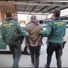 Uno de los detenidos de la banda criminal dedicado al robo de cobre en Ávila