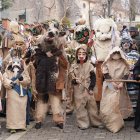 El Carnaval y corrida del gallo de Mecerreyes es una de las pocas mascaradas de invierno que perviven en la provincia. Se recuperaba en los años ochenta y su atractivo crece.