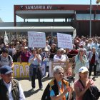 Concentración convocada por la Alianza UPA-COAG para protestar por la supresión de paradas del AVE en Sanabria.