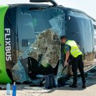Varios heridos tras volcar un autobús en la A-62, en Fuentes de Oñoro (Salamanca)