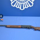 Arma que portaba el detenido y con la que amenazó a los agentes de Policía