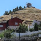 La Torre de telégrafo óptico de Tariego de Cerrato (Palencia), construida en 1844 en la segunda guerra Carlista, está siendo reconstruida