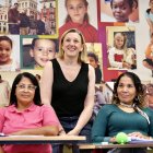 La vicepresidenta de la Junta y consejera de Familia e Igualdad de Oportunidades, Isabel Blanco, visita a los participantes de un itinerario prelaboral.